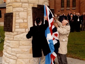 Unveiling of the Contalmaison Cairn